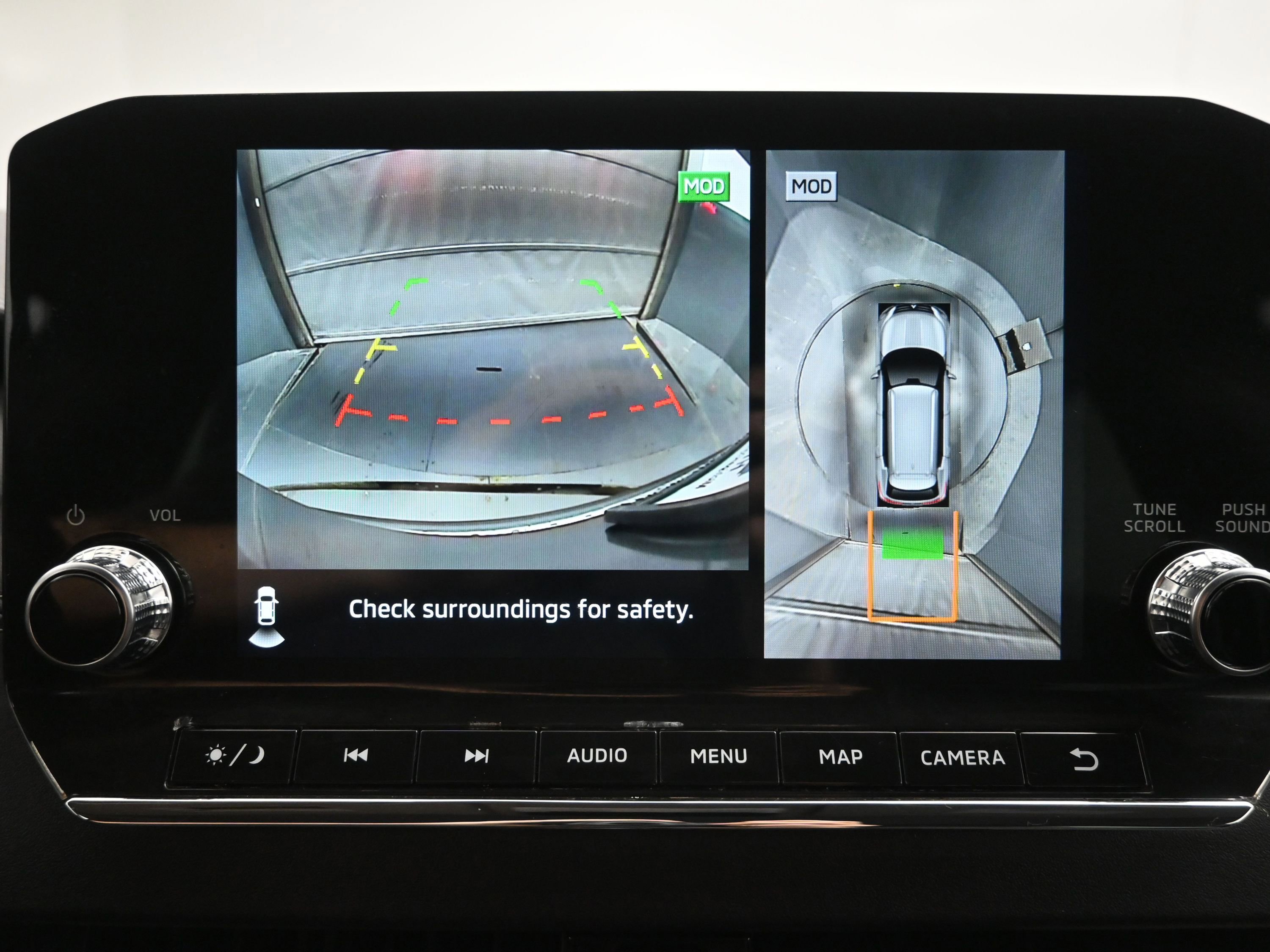 Used 2023 Mitsubishi Outlander SE image 16