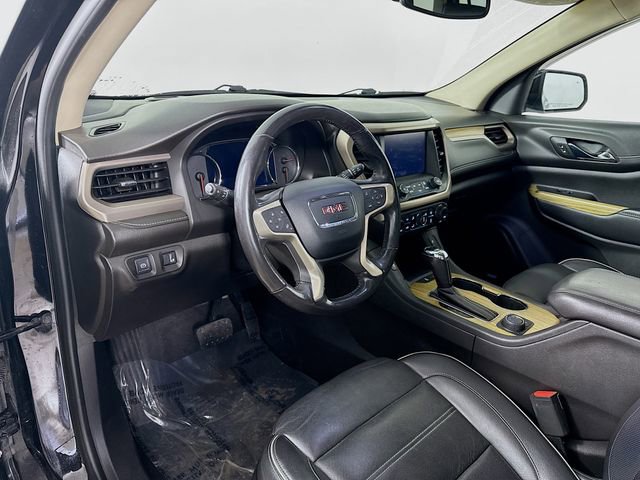 Used 2019 GMC Acadia Denali w/ Technology Package image 9