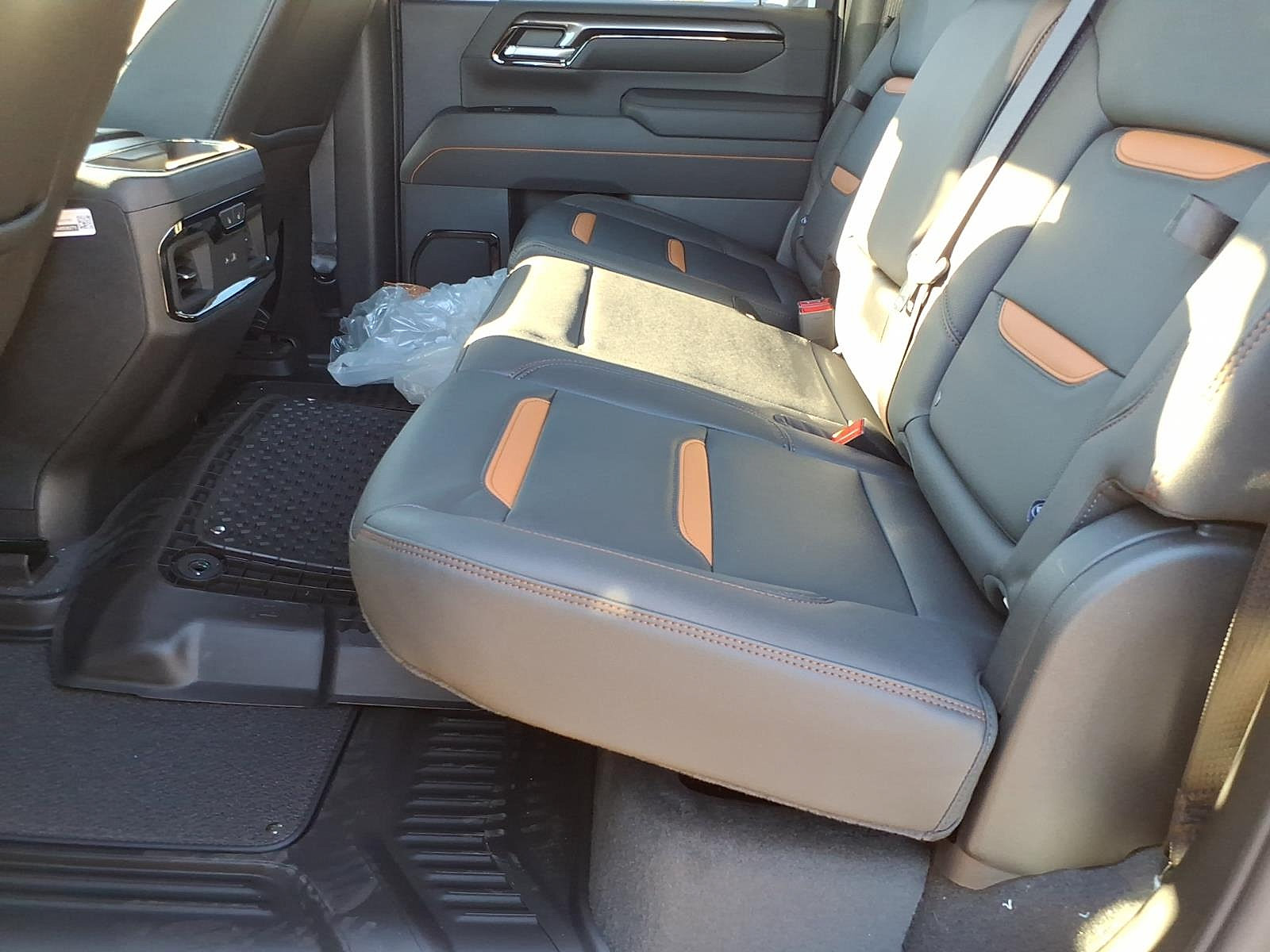 New 2026 GMC Sierra 2500 AT4 AWD/4WD image 12