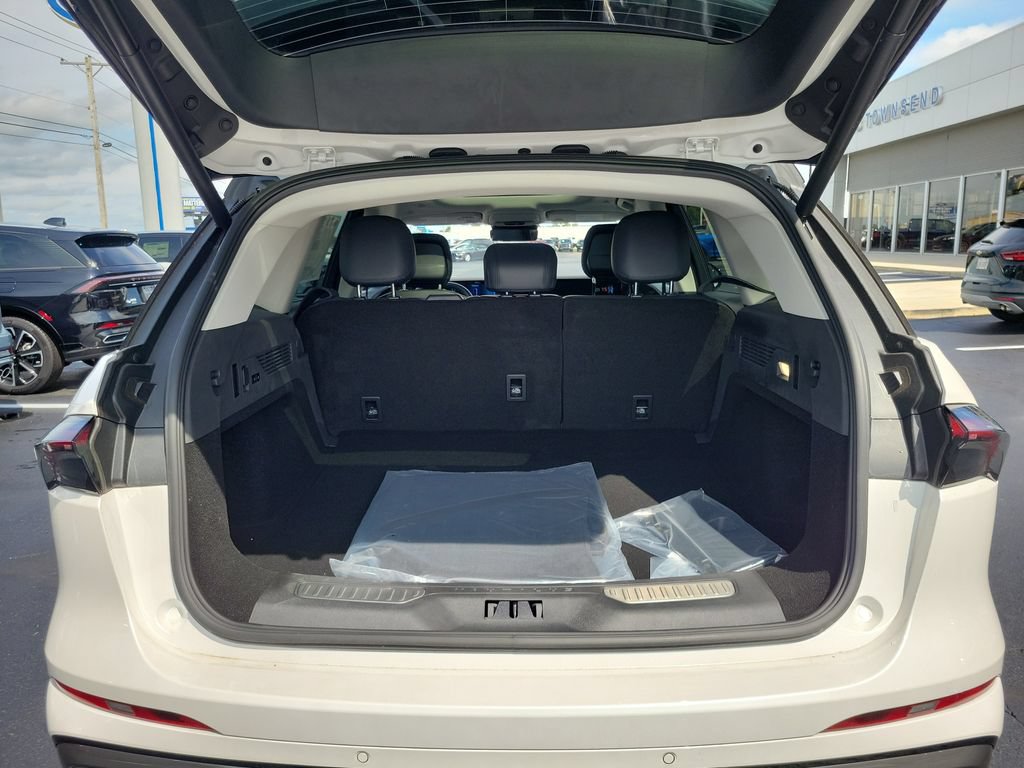 New 2026 Lincoln Nautilus Reserve w/ Jet Appearance Package AWD/4WD image 10