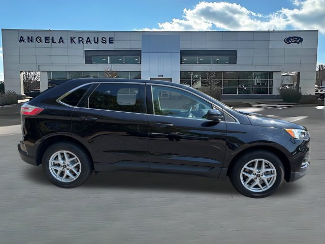 Used 2024 Ford Edge SEL AWD/4WD image 9