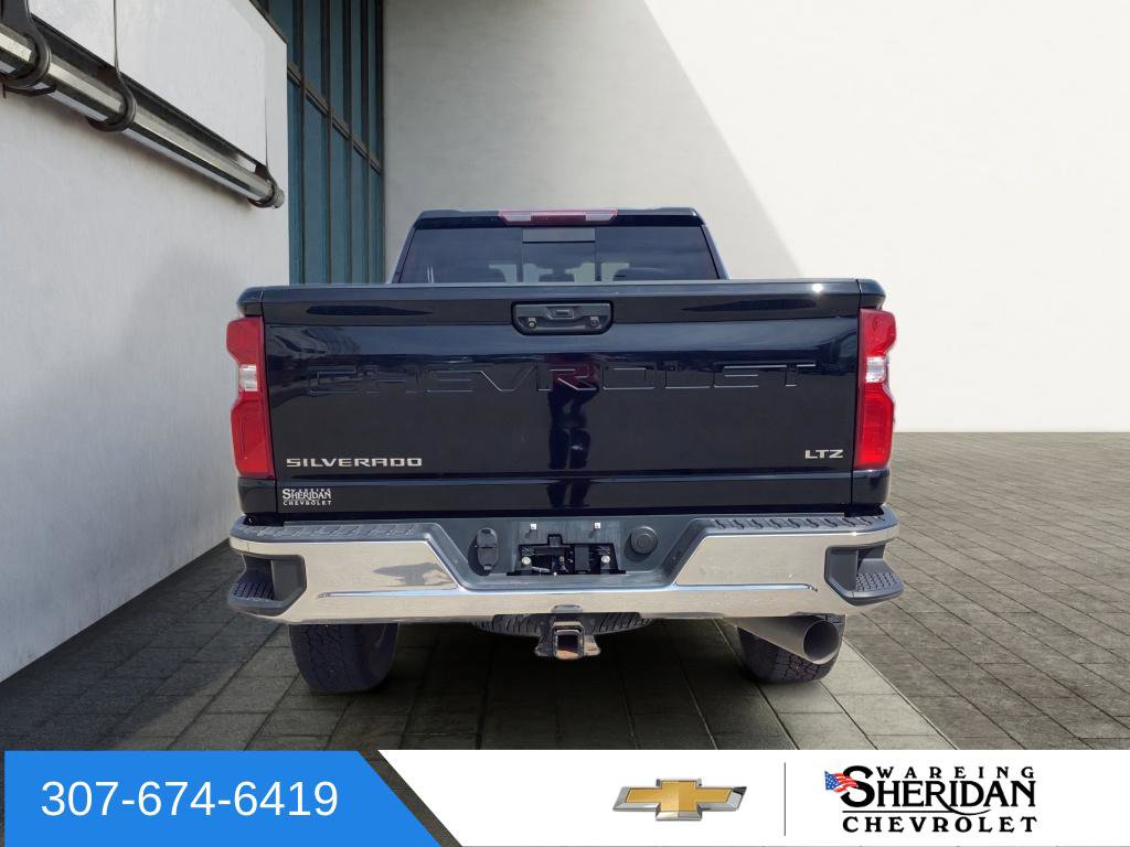 Used 2020 Chevrolet Silverado 2500 LTZ w/ LTZ Convenience Package AWD/4WD image 4