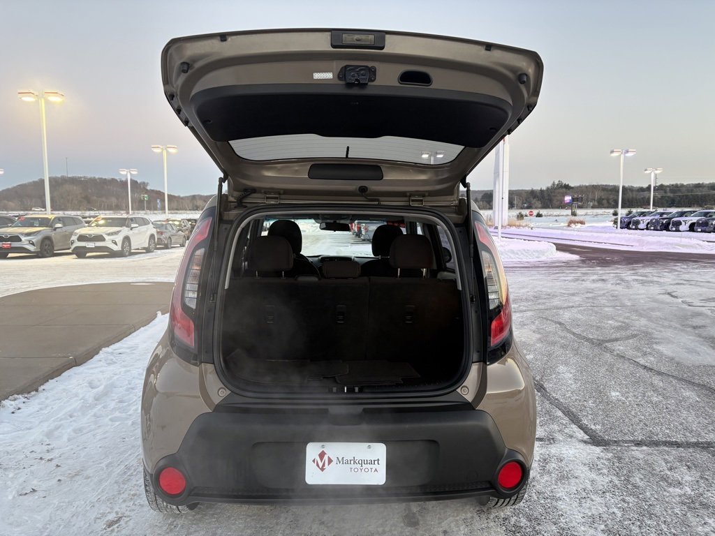 Used 2016 Kia Soul image 4