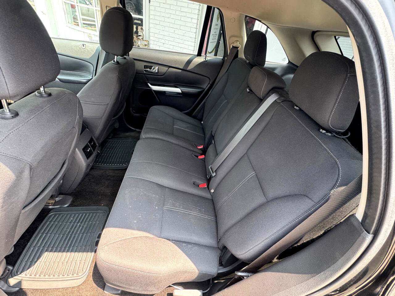 Used 2014 Ford Edge SE image 13