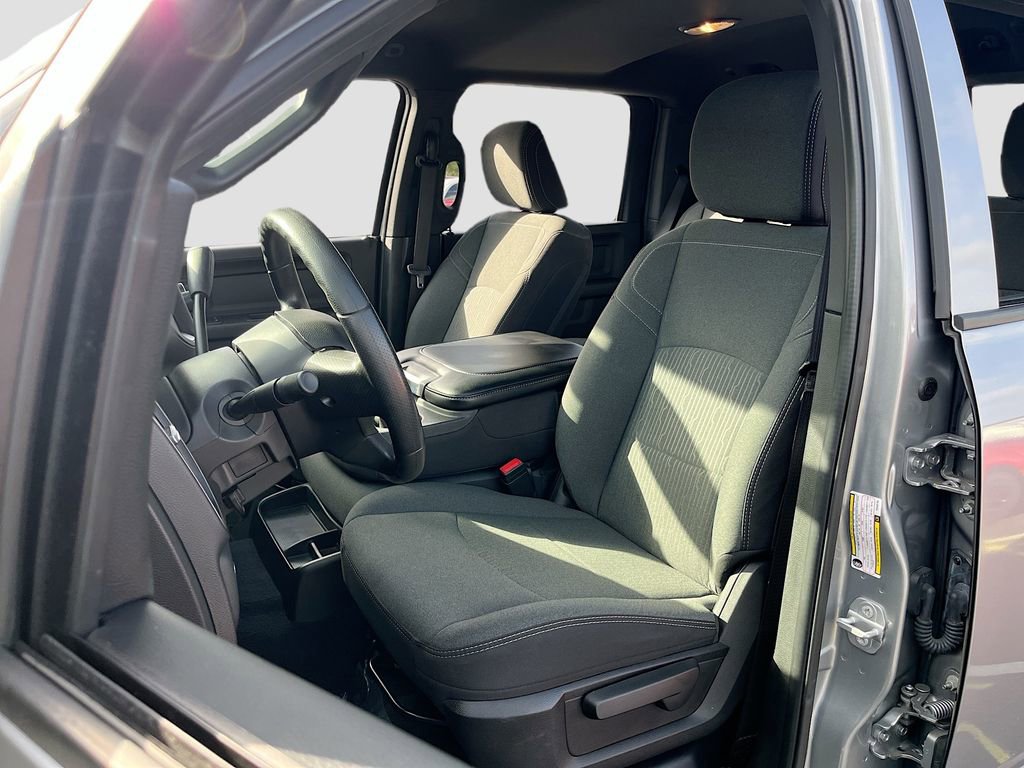 Used 2023 RAM 3500 Tradesman AWD/4WD image 19