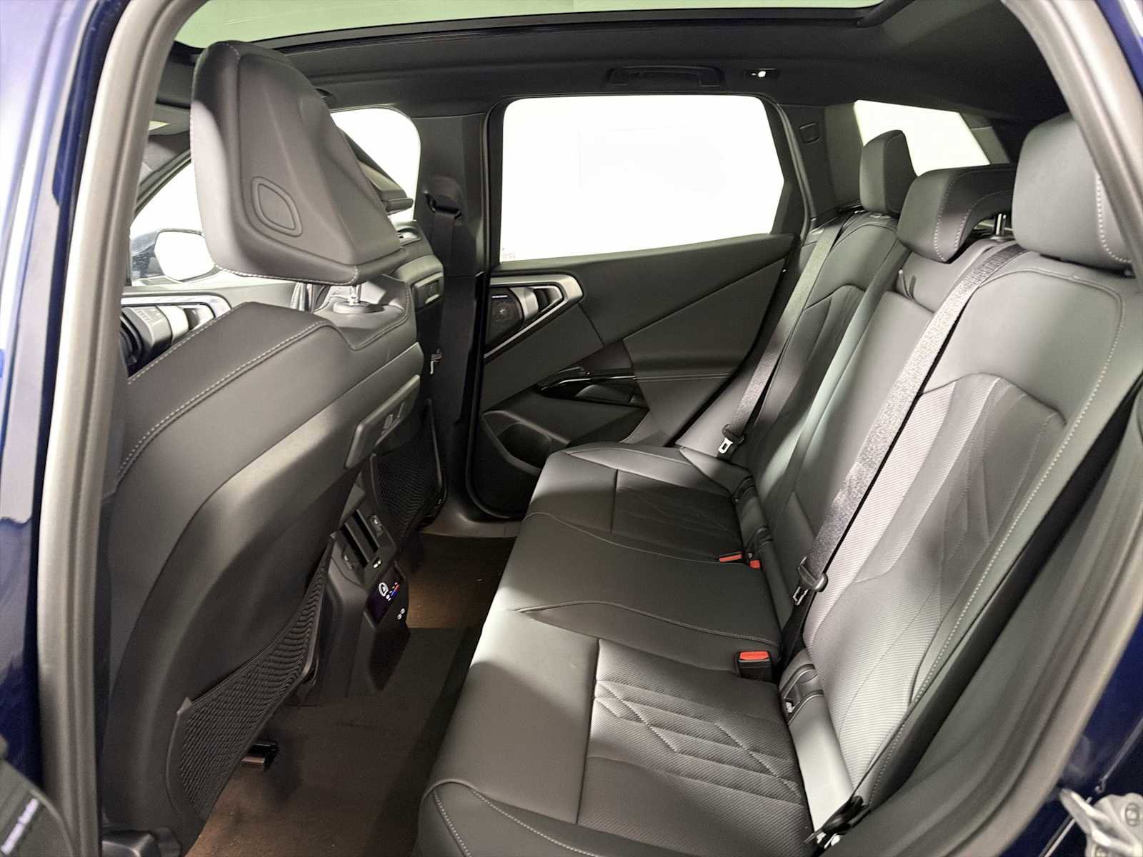 New 2026 BMW X3 xDrive30 w/ Convenience Package image 19