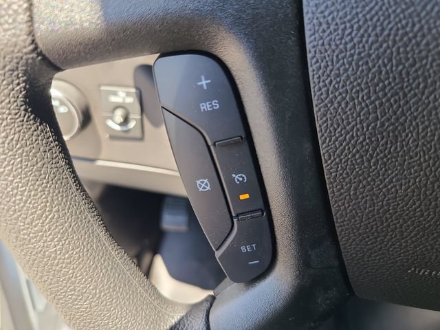 New 2026 Chevrolet Express 2500 w/ Driver Convenience Package RWD image 21