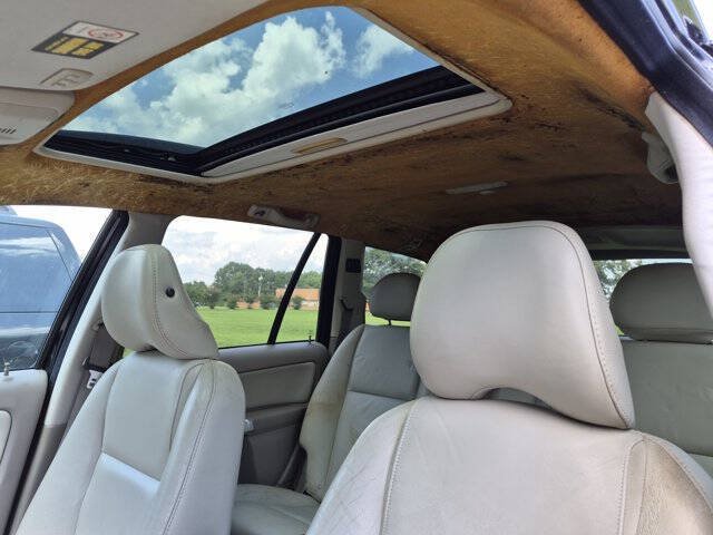 Used 2005 Volvo XC90 2.5T AWD/4WD image 23