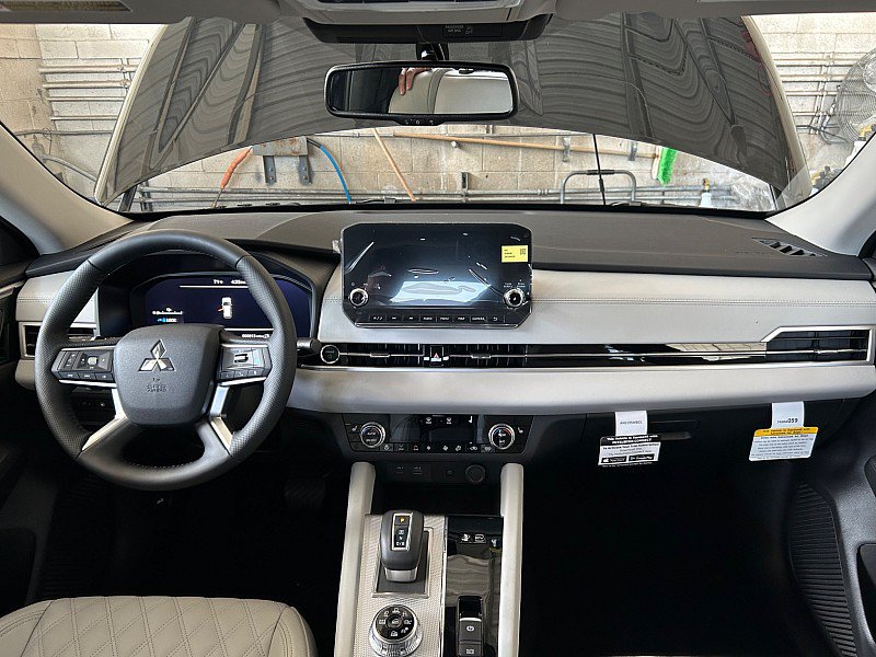 New 2025 Mitsubishi Outlander SEL AWD/4WD image 19