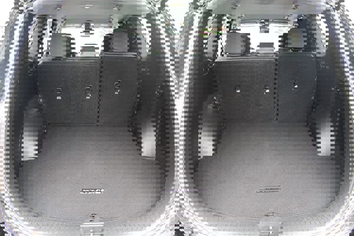 Used 2022 Hyundai Santa Fe SEL w/ Convenience Package image 33