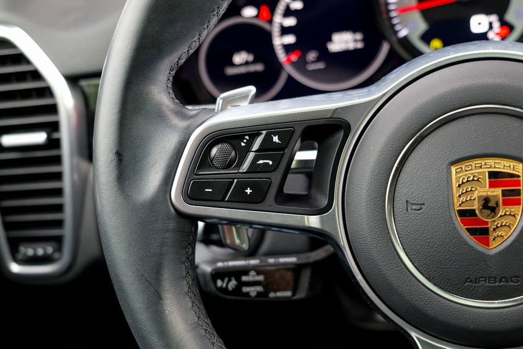 Used 2023 Porsche Cayenne Platinum Edition AWD/4WD image 47