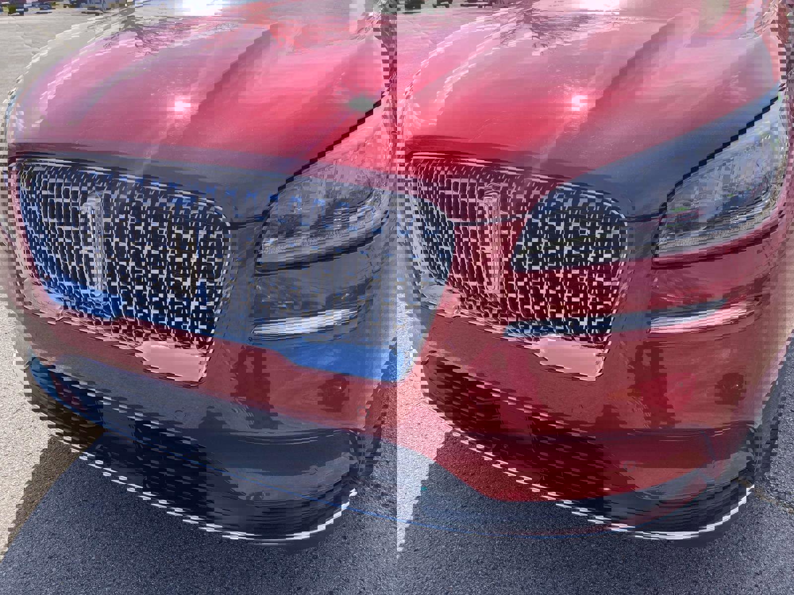 Certified 2022 Lincoln Corsair FWD w/ Premium Package image 10