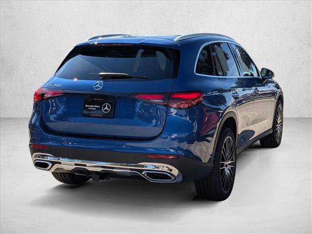 New 2026 Mercedes-Benz GLC 300 image 2