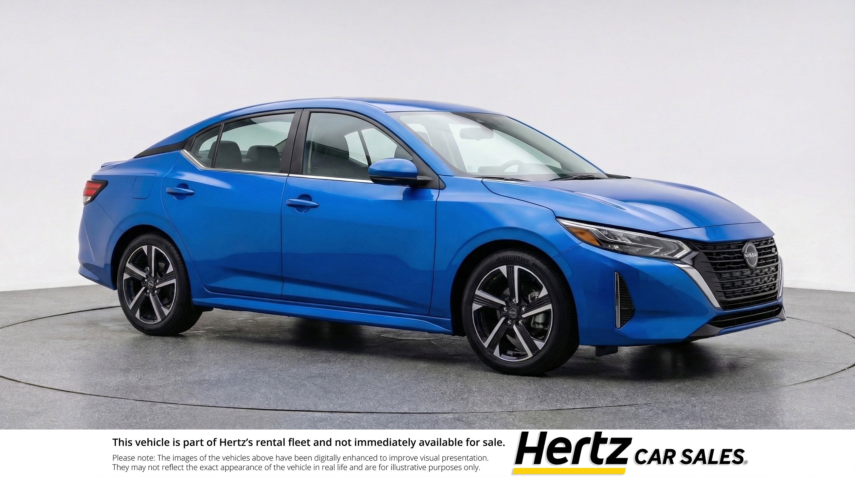 Used 2025 Nissan Sentra SV image 1