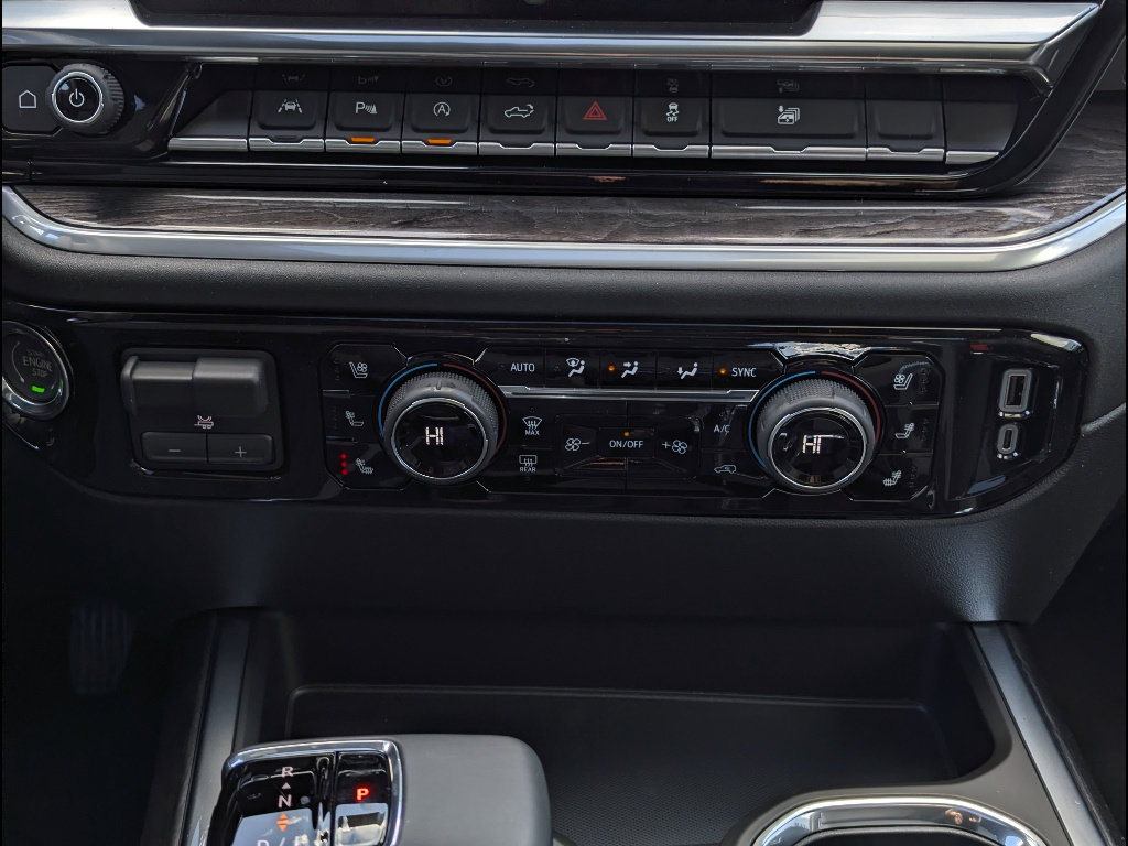 New 2026 Chevrolet Silverado 1500 LTZ w/ Technology Package AWD/4WD image 27