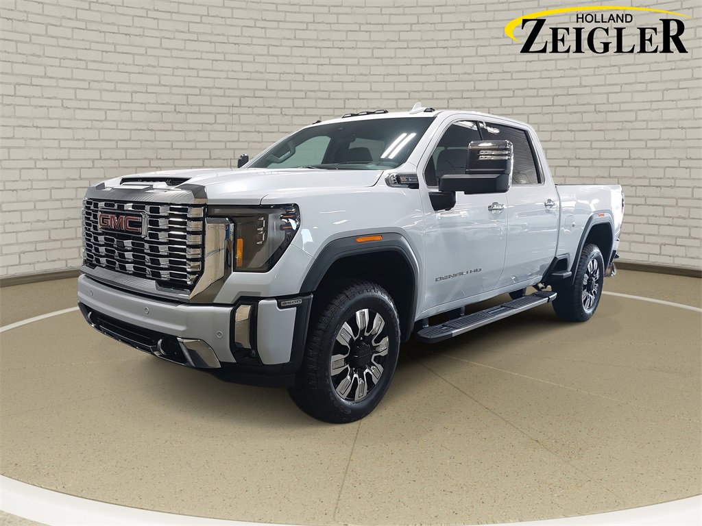 New 2026 GMC Sierra 3500 Denali w/ Denali Reserve Package