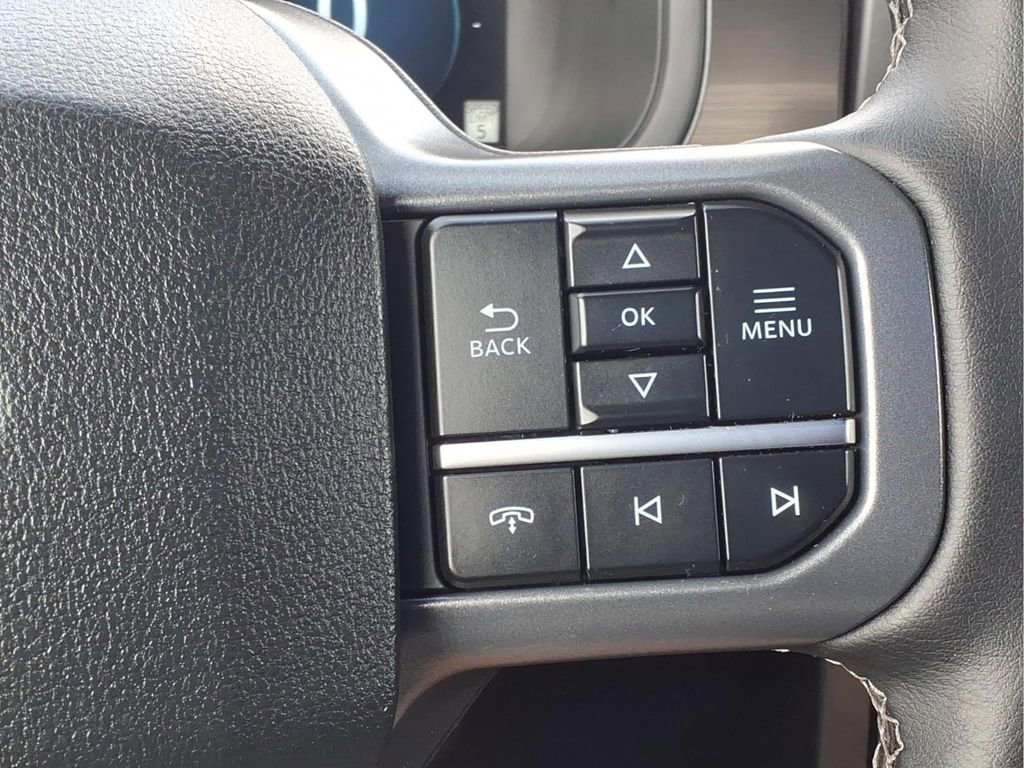 Used 2025 Ford F150 Lariat w/ Equipment Group 501A Mid image 30