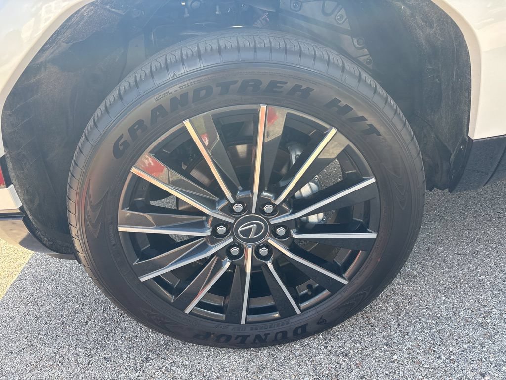Certified 2026 Lexus GX 550 w/ Accessory Package (31) AWD/4WD image 10
