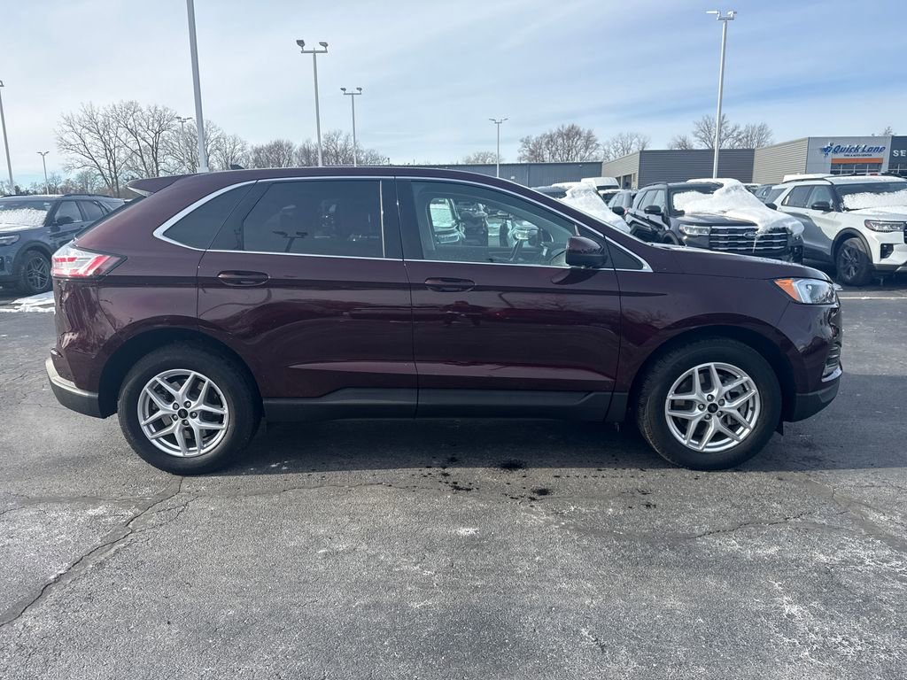 Used 2023 Ford Edge SEL w/ Convenience Package image 6