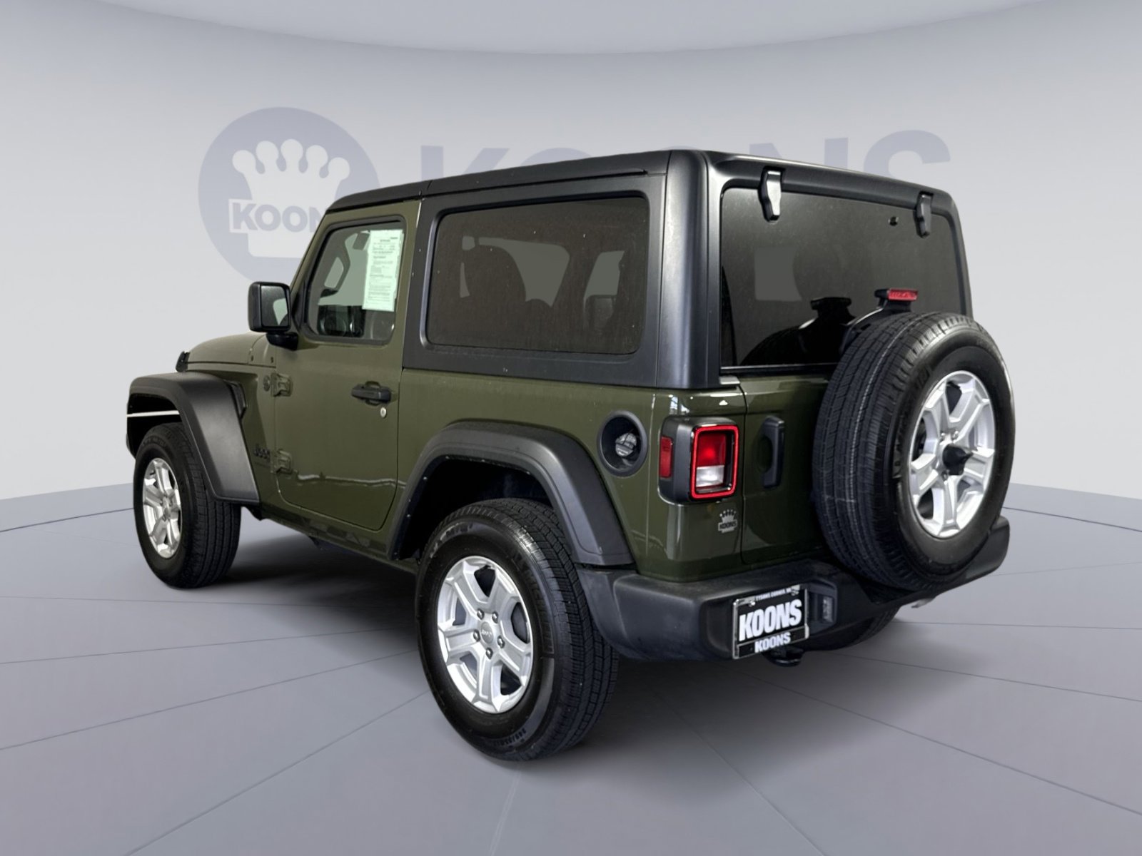 Used 2022 Jeep Wrangler Sport S AWD/4WD image 4