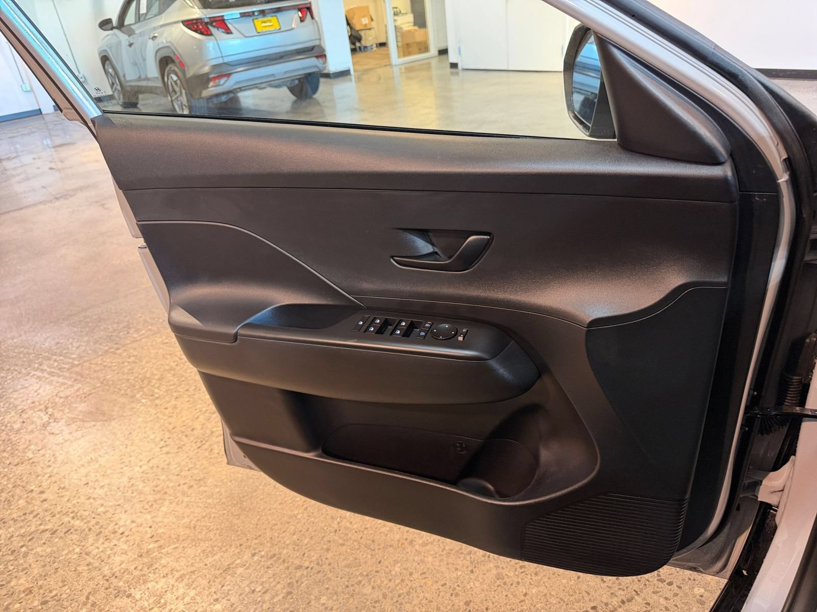 Used 2026 Hyundai Kona SEL Sport FWD image 18