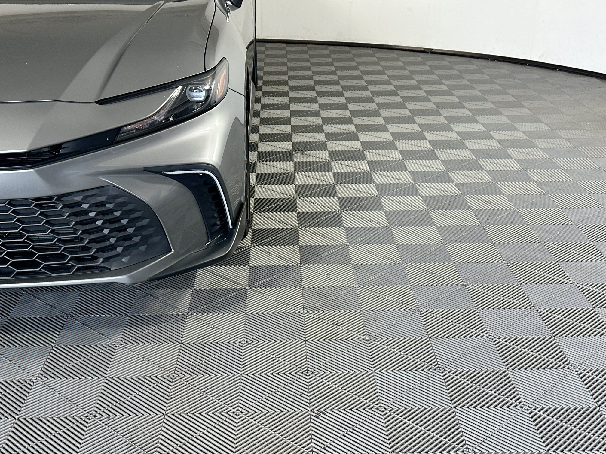 Certified 2026 Toyota Camry SE FWD image 9