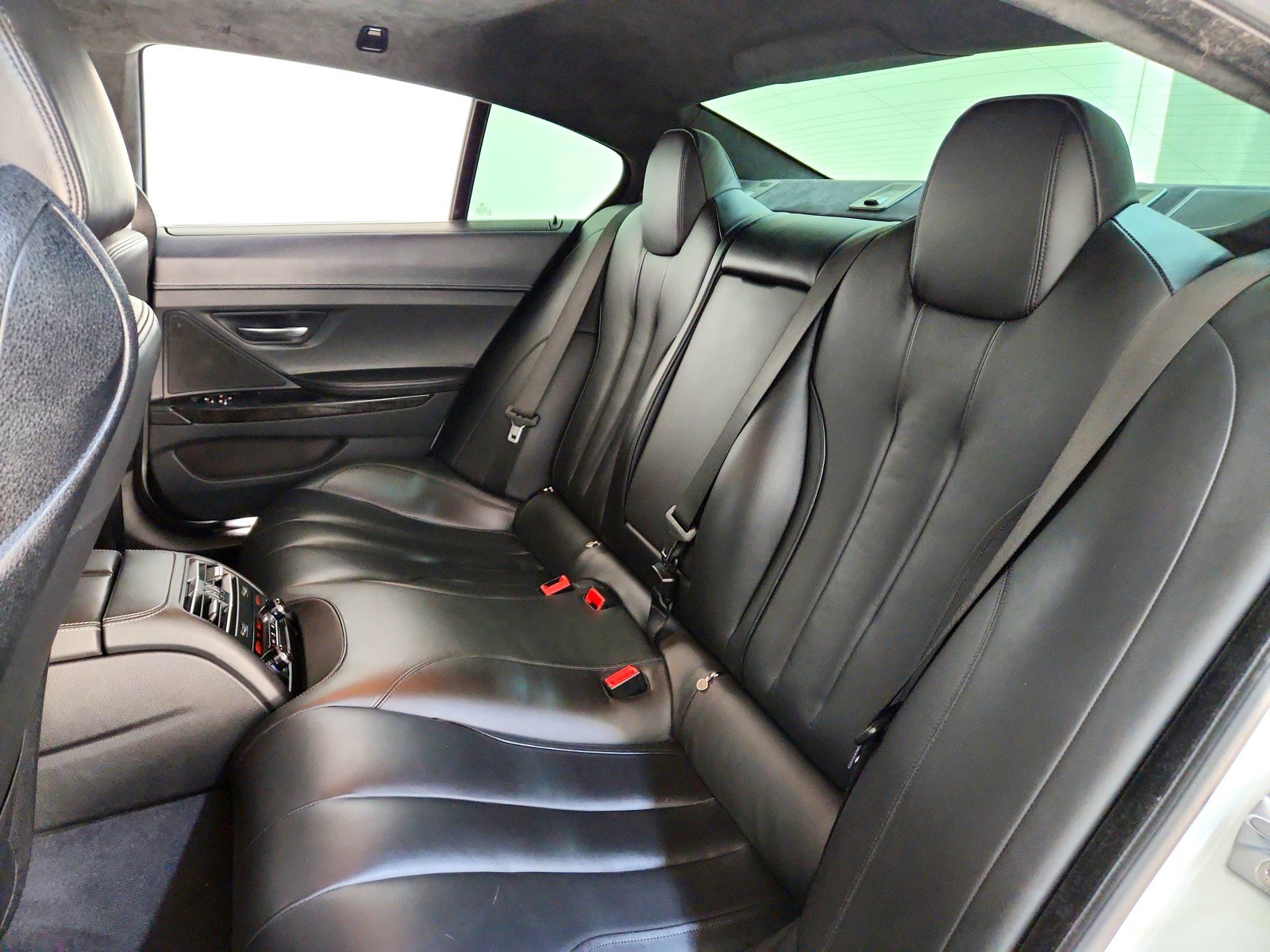 Used 2016 BMW 640i Gran Coupe image 19