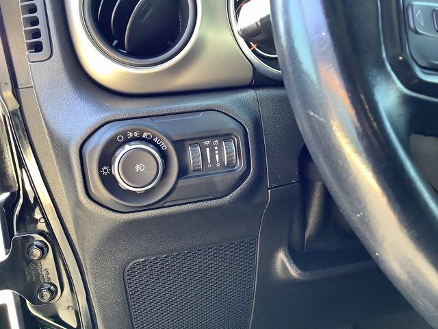 Used 2021 Jeep Wrangler Willys image 14