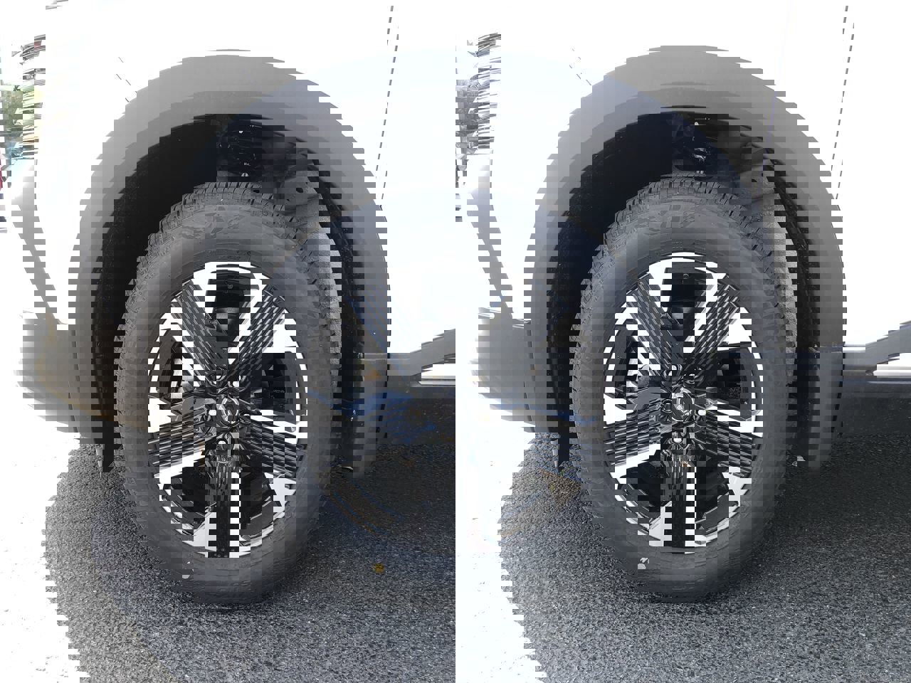 New 2026 Nissan Kicks SV w/ SV Premium Package image 10