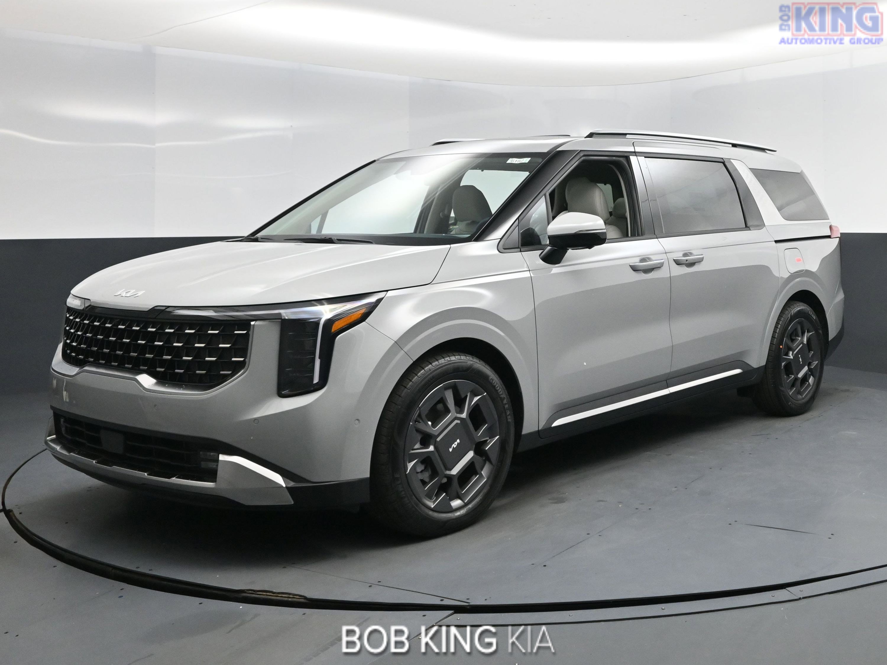 New 2026 Kia Carnival SX image 1