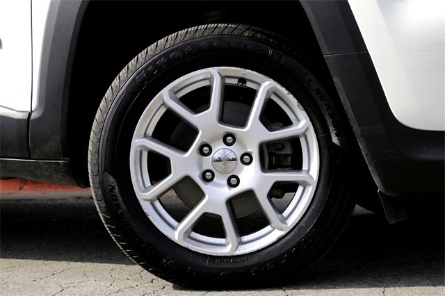 Used 2021 Jeep Renegade Limited w/ Sun & Sound Group image 2