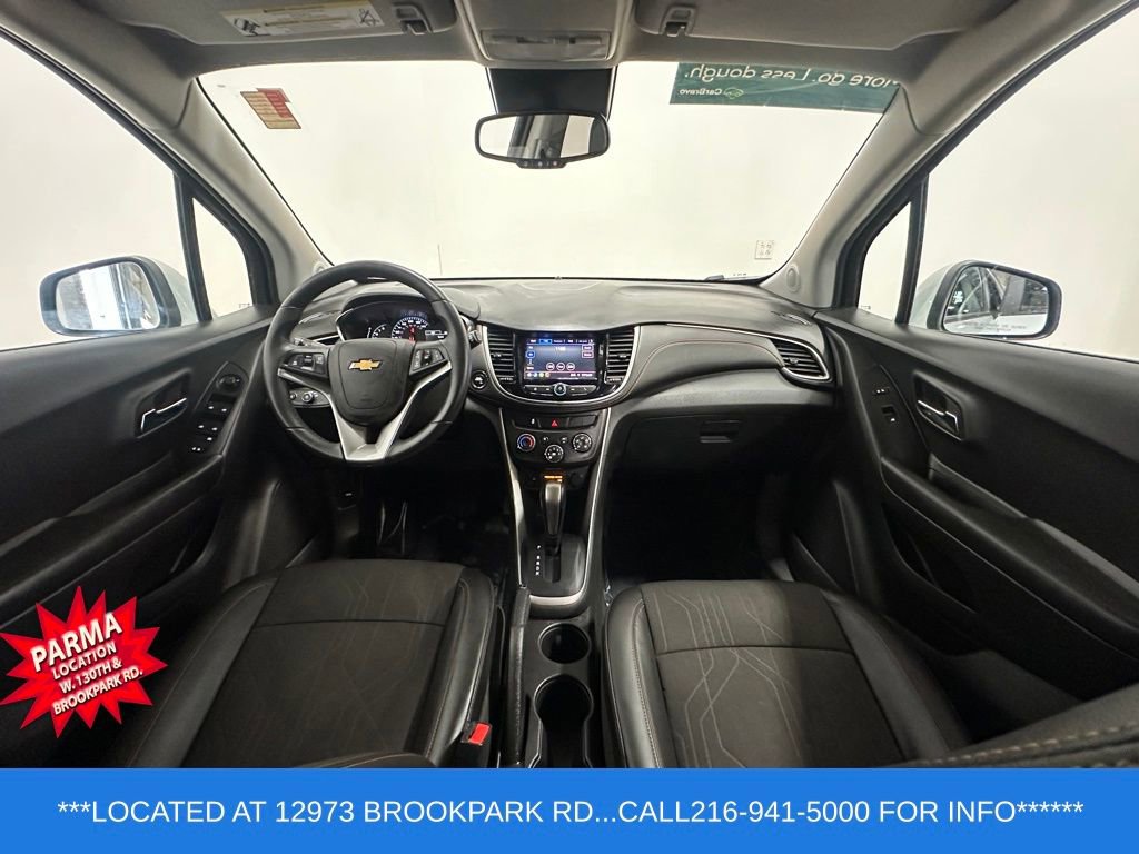 Certified 2022 Chevrolet Trax LT w/ LT Convenience Package AWD/4WD image 21