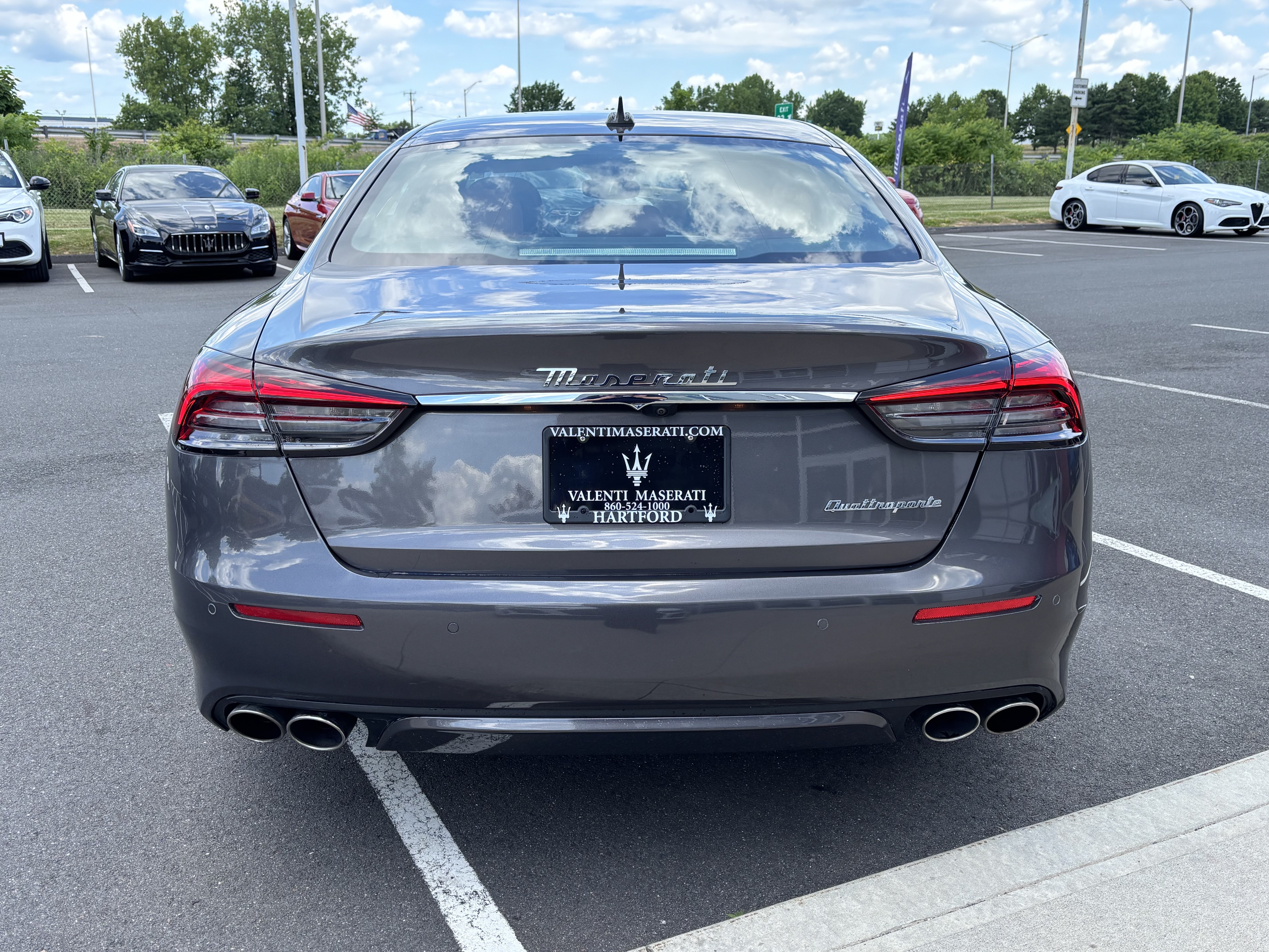 Used 2023 Maserati Quattroporte GT RWD image 7