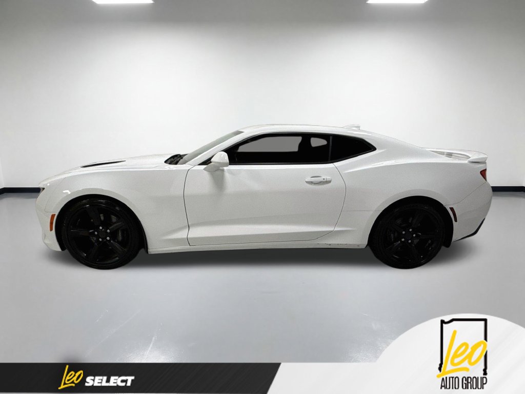 Used 2017 Chevrolet Camaro SS RWD image 11