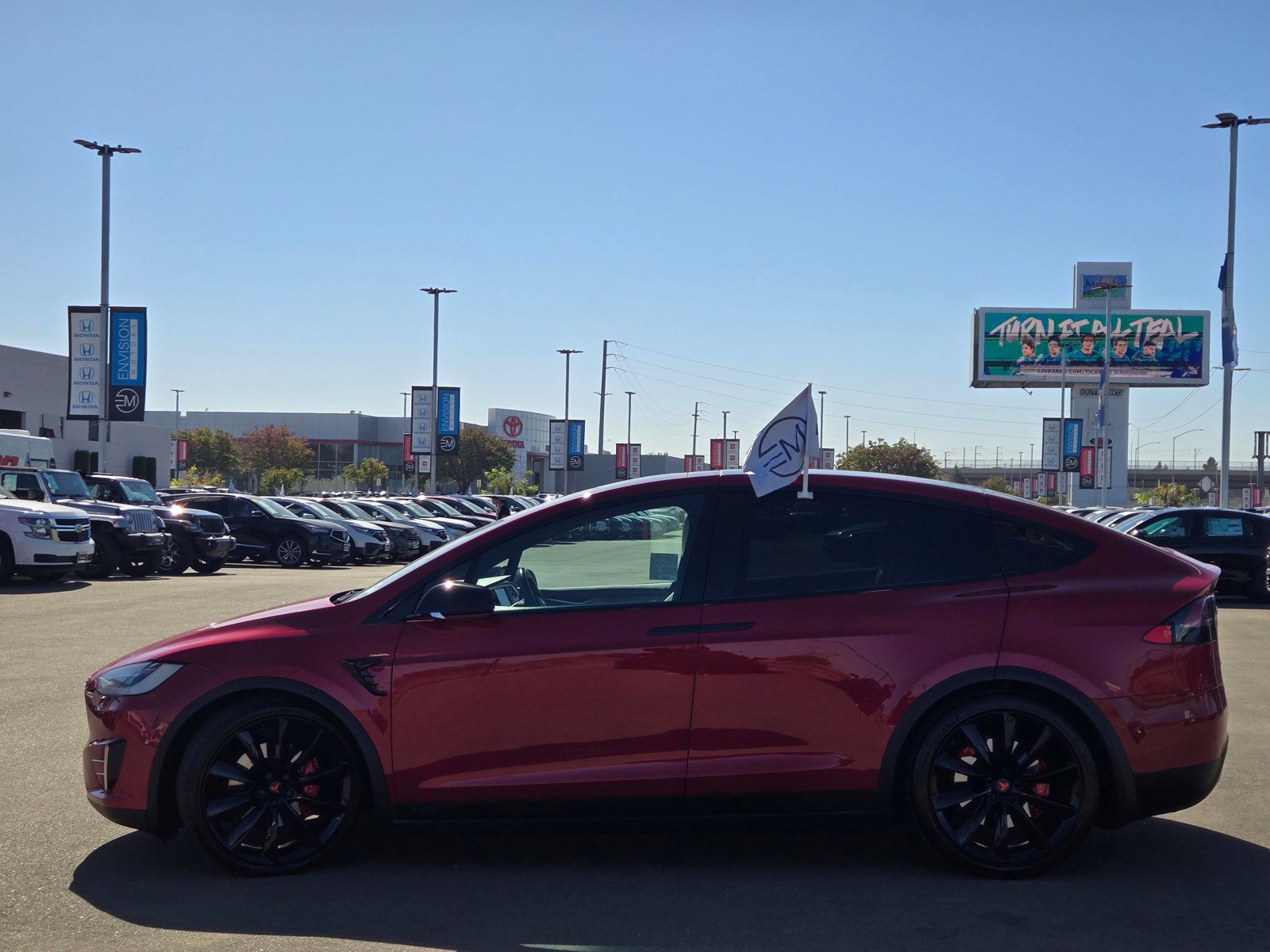 Used 2016 Tesla Model X 90D AWD/4WD image 4
