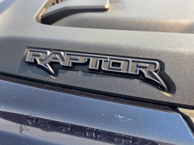 Used 2022 Ford F150 Raptor AWD/4WD image 18
