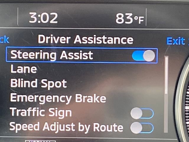 Used 2024 Mitsubishi Outlander SE image 18