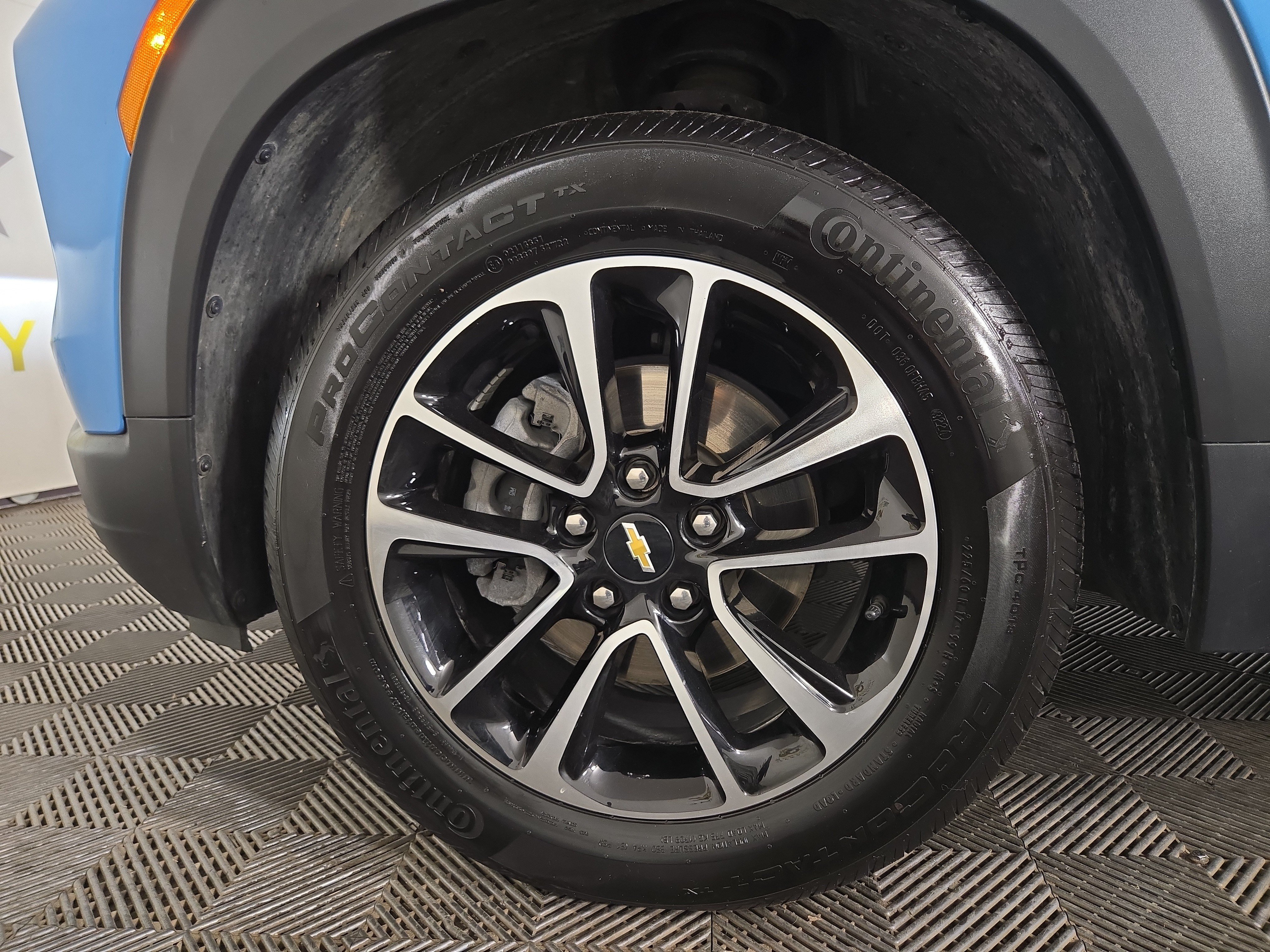 Certified 2025 Chevrolet TrailBlazer LT w/ Driver Confidence Package FWD image 31