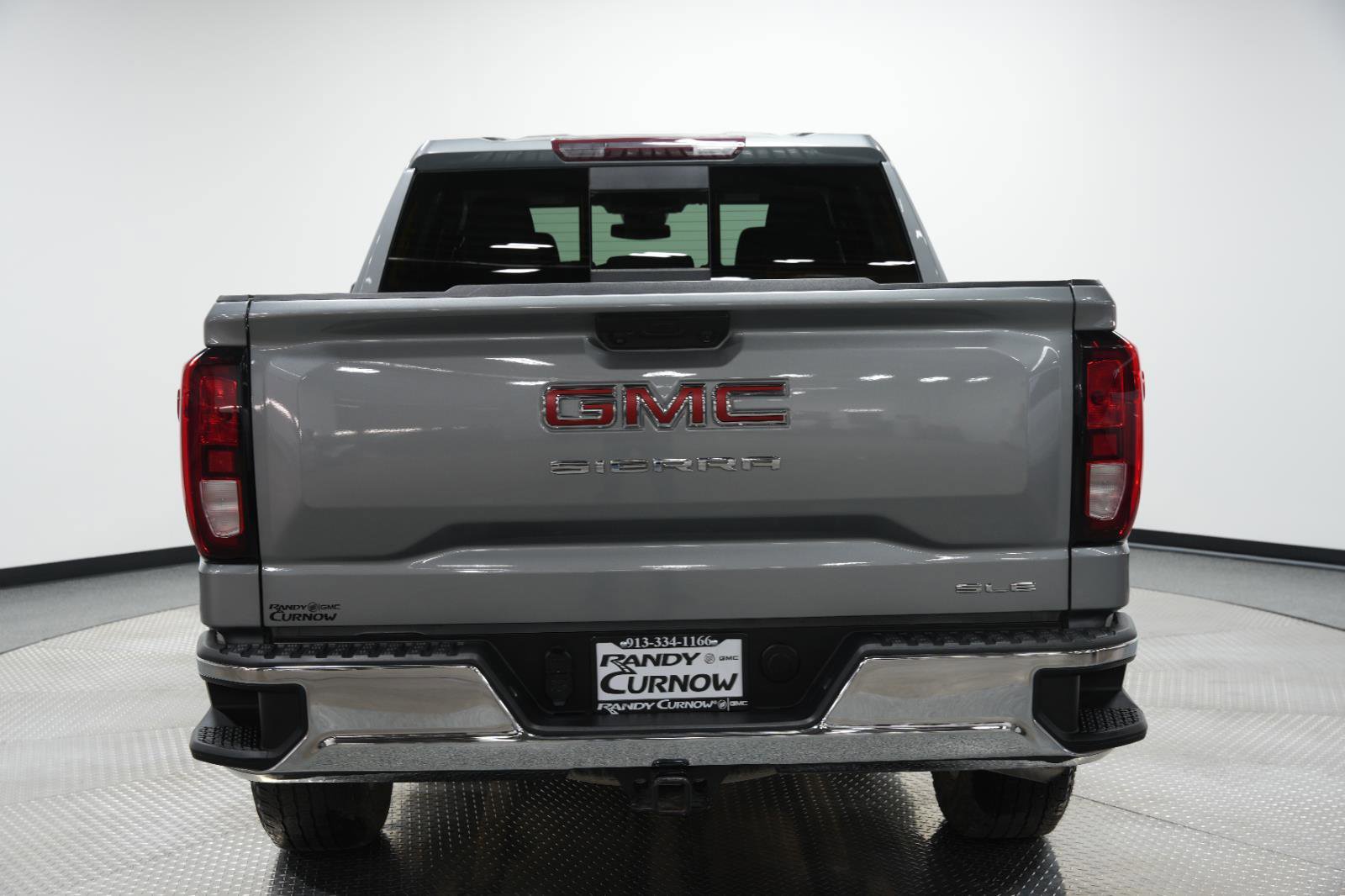 Used 2023 GMC Sierra 1500 SLE w/ Preferred Package image 7