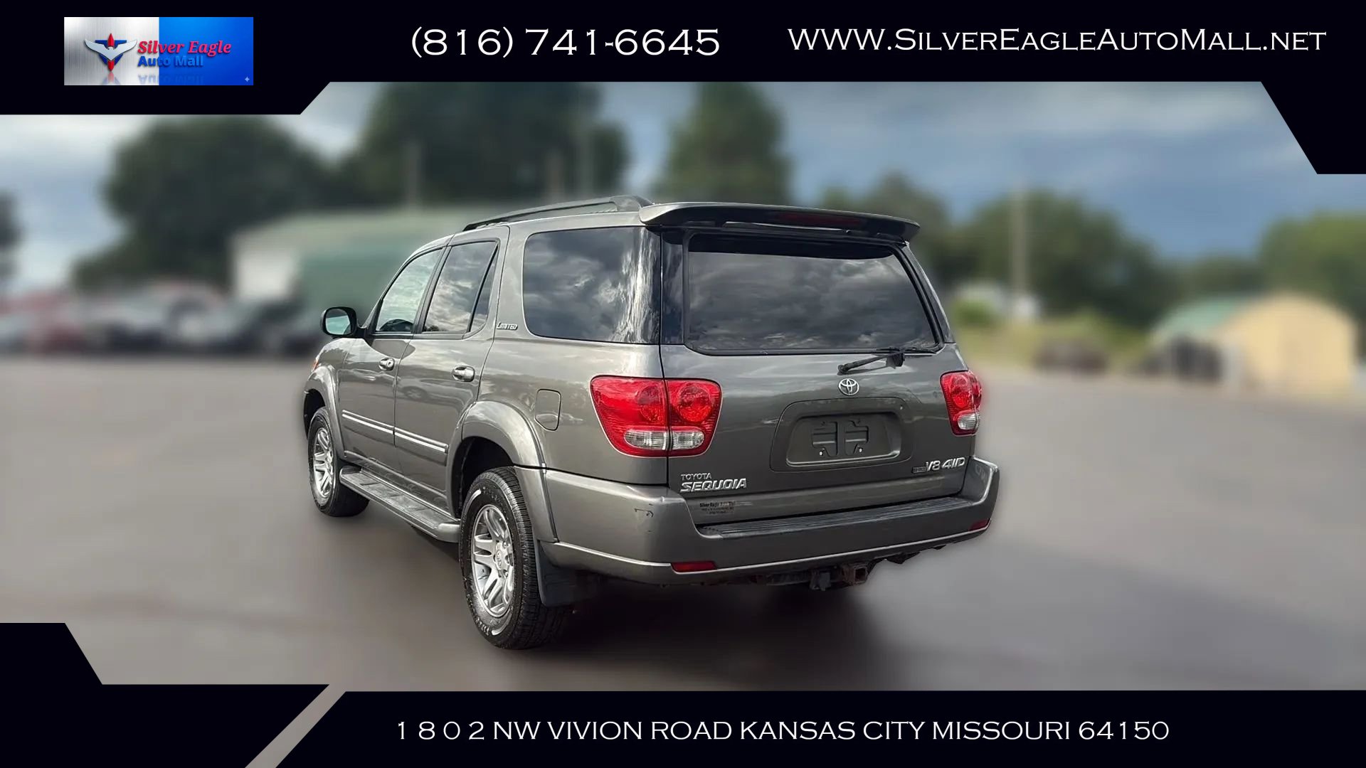 Used 2007 Toyota Sequoia Limited w/ Luxury Pkg AWD/4WD image 3