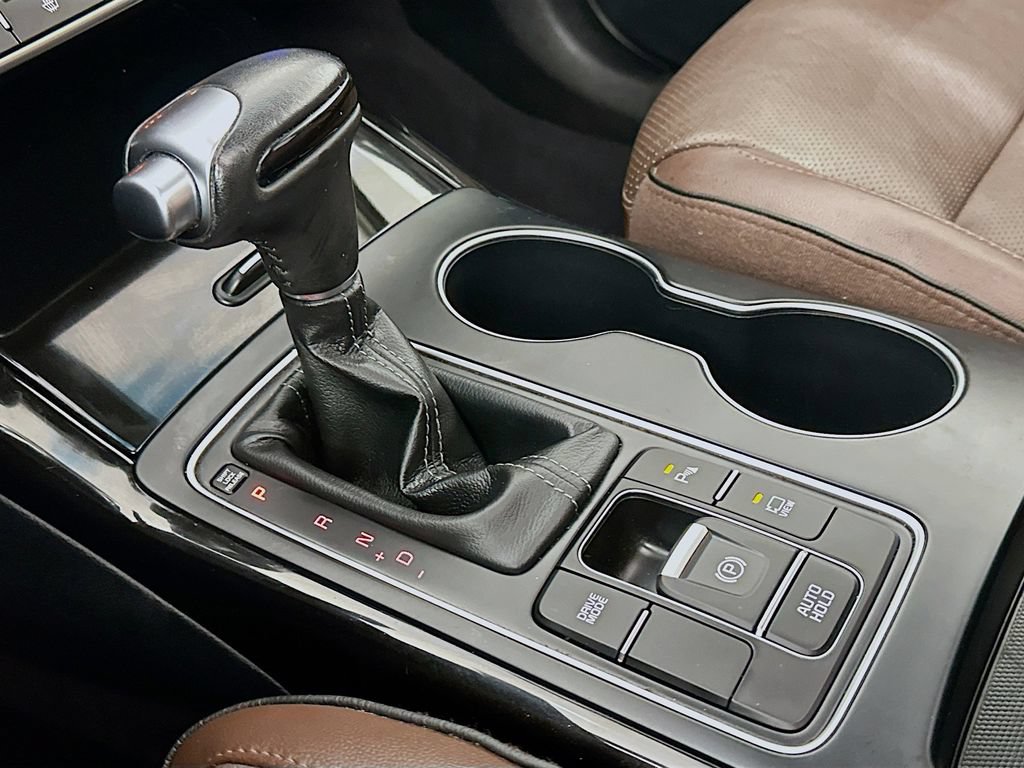 Certified 2019 Kia Sorento SX w/ SX Touring Package FWD image 29