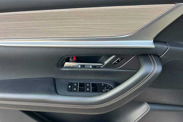 New 2026 MAZDA CX-70 3.3 Turbo w/ Preferred Package image 11