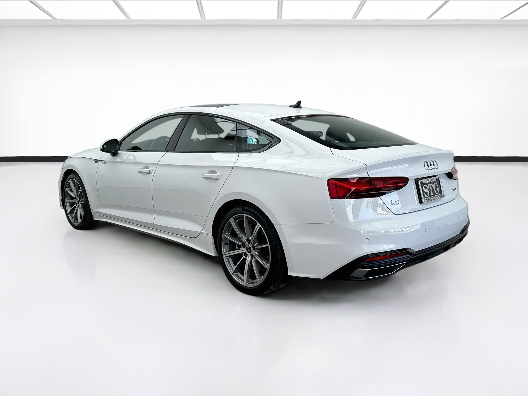 Used 2025 Audi A5 2.0T Premium AWD/4WD image 6