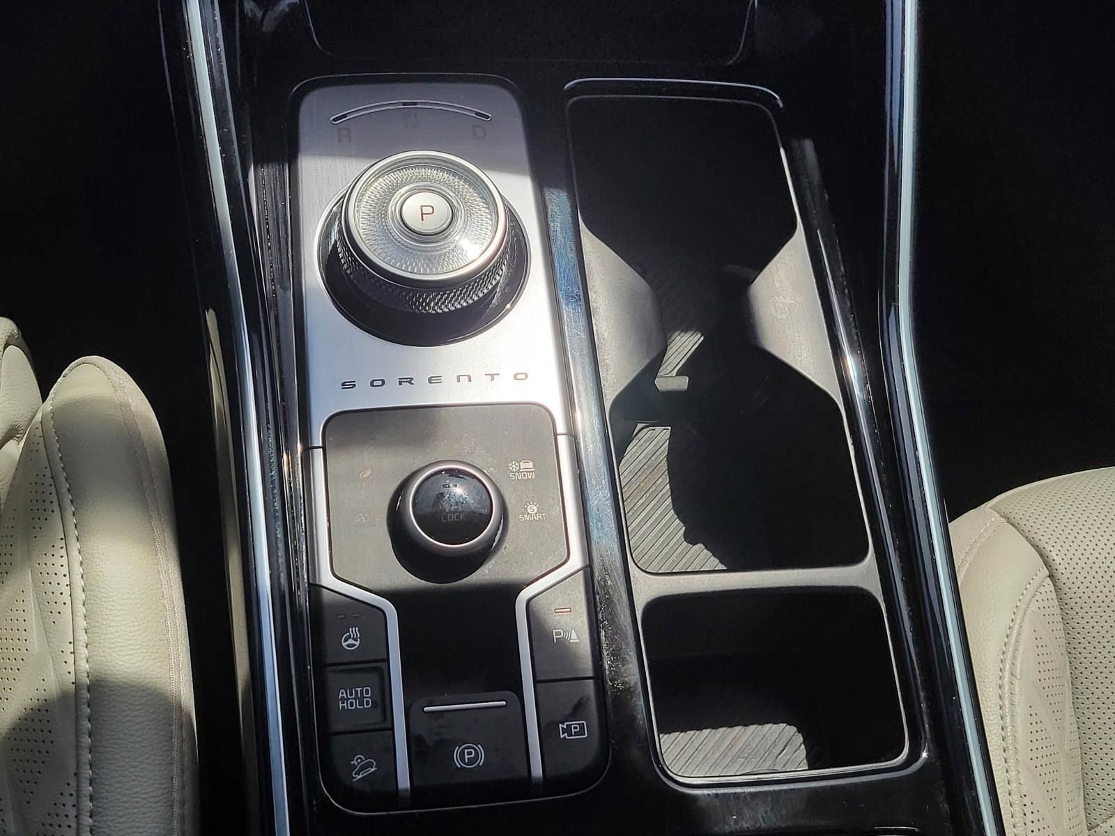 Used 2025 Kia Sorento SX Prestige image 31