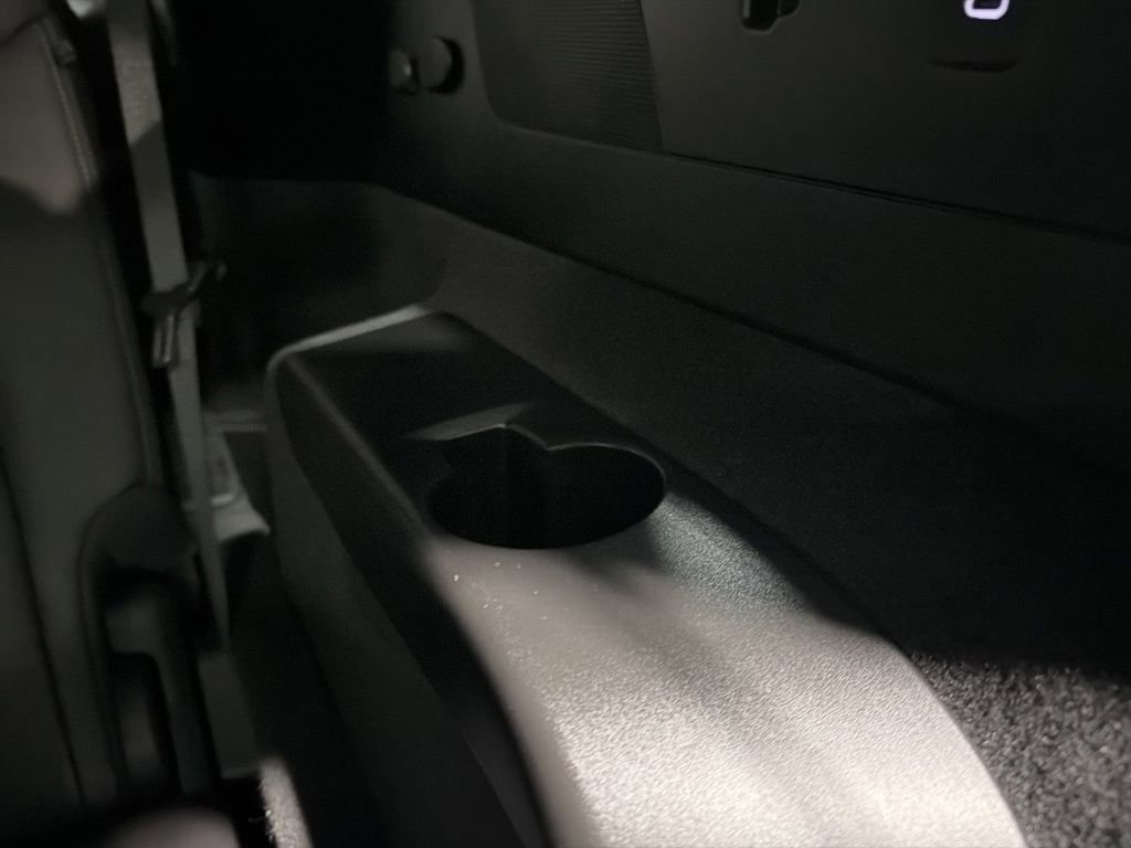 Used 2023 Cadillac XT6 Premium Luxury image 35