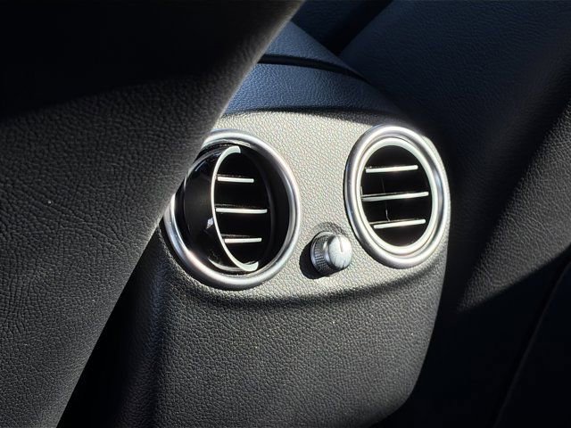 Used 2018 Mercedes-Benz GLC 300 image 14