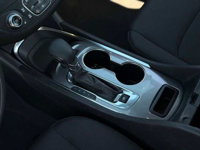 Used 2024 Chevrolet Malibu LT FWD image 23