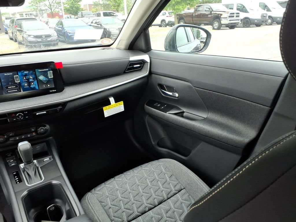 New 2026 Nissan Kicks SV w/ SV Premium Package AWD/4WD image 28
