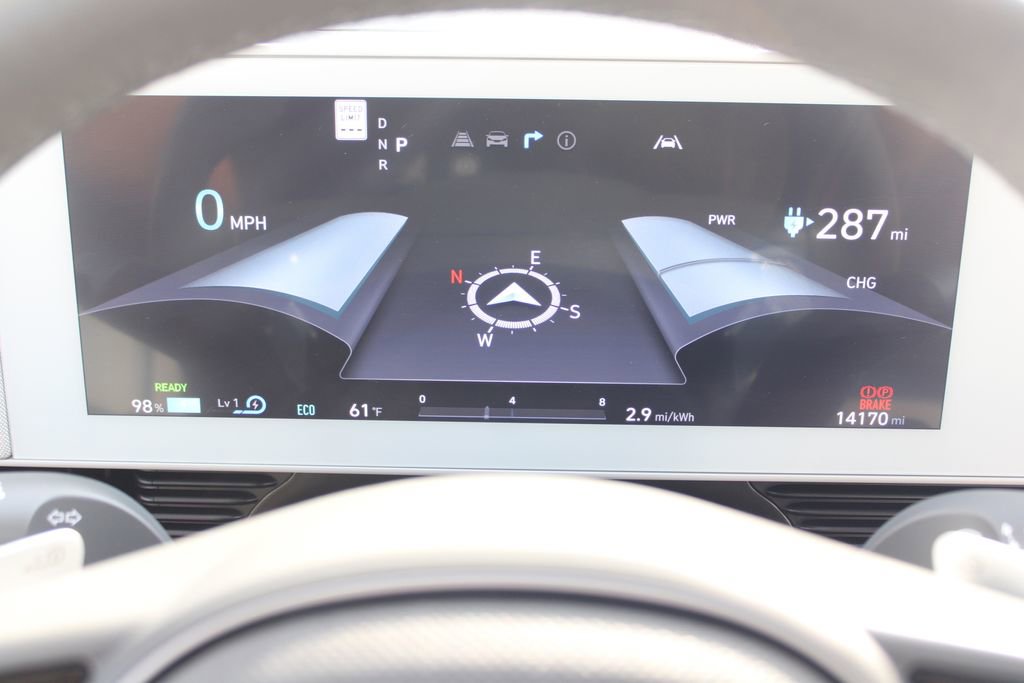 Used 2024 Hyundai Ioniq 5 Limited image 18