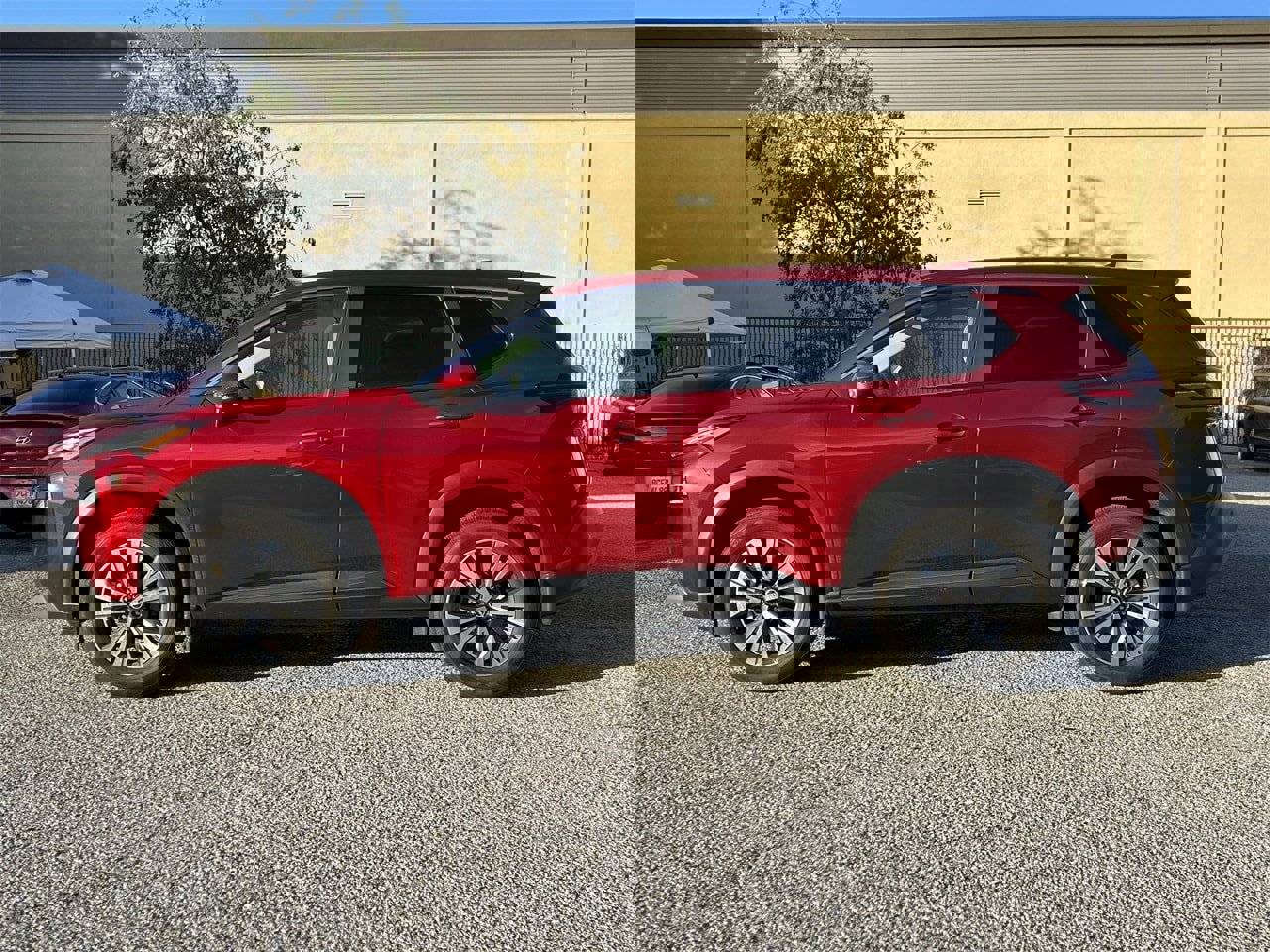 Certified 2023 Nissan Rogue SV image 3